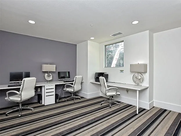 1900 Barton Springs Rd #5021 — Photo 30