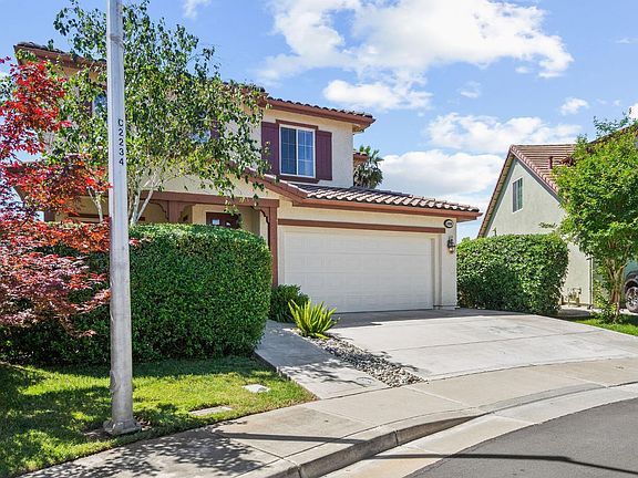 3rd image of 4060 Shaver Ct