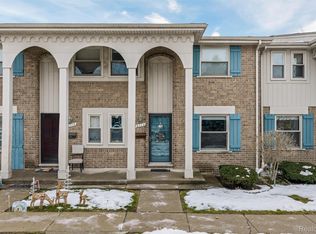 8114 Clay Ct, Sterling Heights, MI