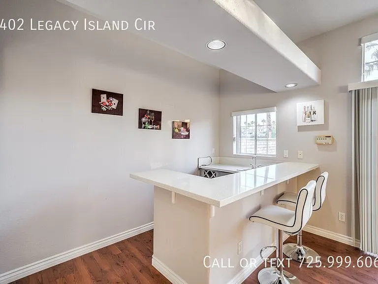 2402 Legacy Island Cir — Photo 28