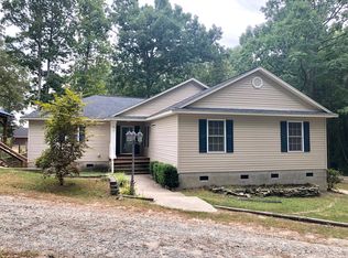 618 White Meadow Dr, Cameron, NC 28326