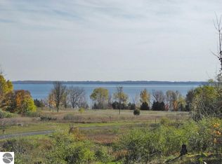 2139 N Belanger Creek Dr, Suttons Bay, MI
