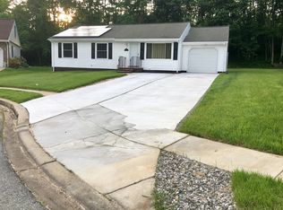 3 Nikhil Ct, Claymont, DE 19703