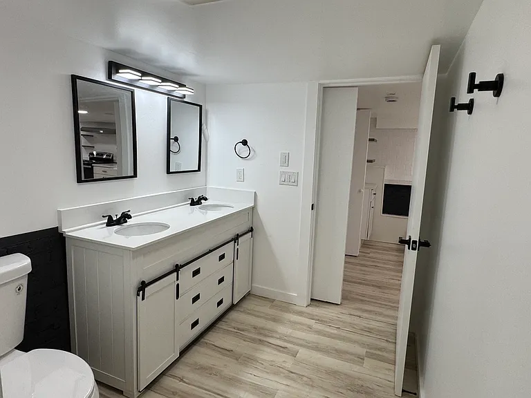Great lighting and storage