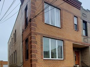 6010 Linden St, Ridgewood, NY 11385