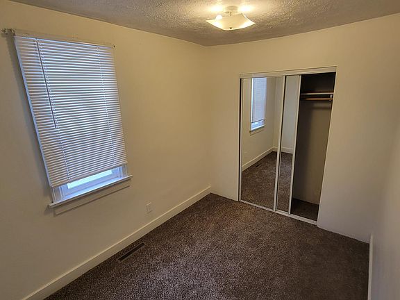 5th image of 1616 2nd Ave S