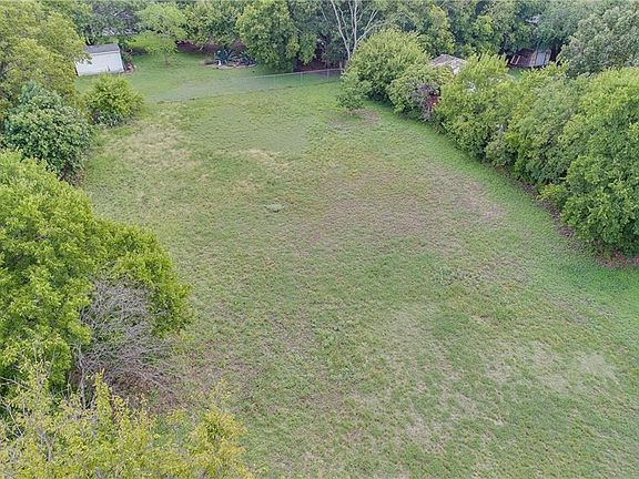 5th image of 15109 Tacon Ln