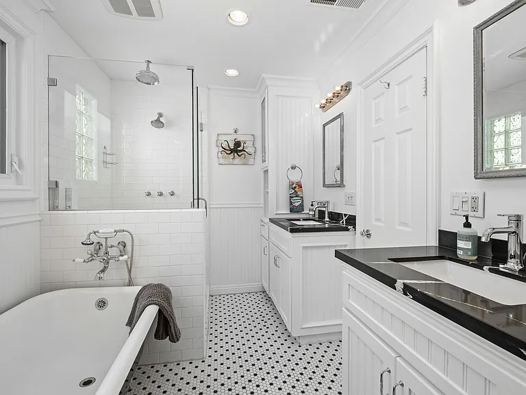 708 Avocado Ave #1 — Photo 16