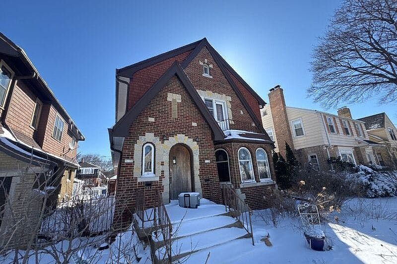 1st image of 3128-3130 N 54th St