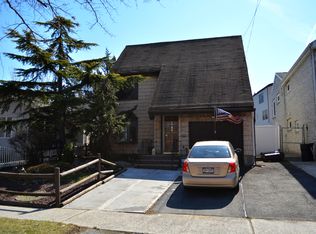 1186 Arthur Kill Rd, Staten Island, NY 10312