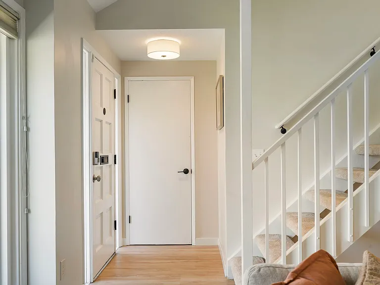 4875 SW Normandy Pl — Photo 35