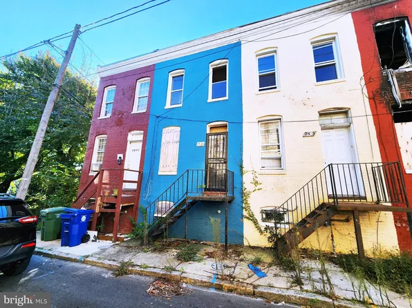 2533 Boyd St, Baltimore, MD 21223