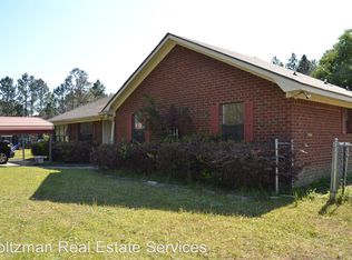 100 Lauran Dr, Hinesville, GA 31313