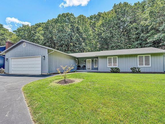 2nd image of 180 Forest Dr