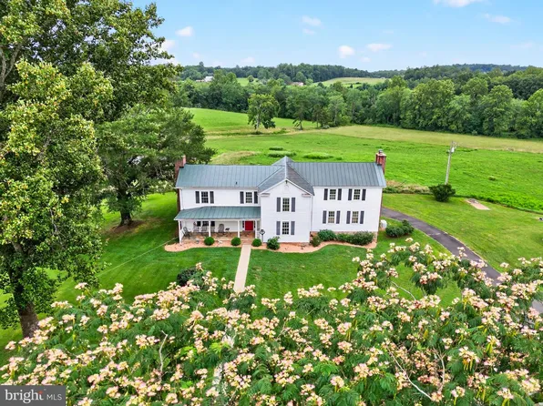 13537 Spotswood Way, Amissville, VA 20106