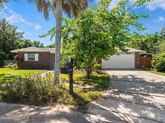 2nd image of 2351 Middlecoff Ct