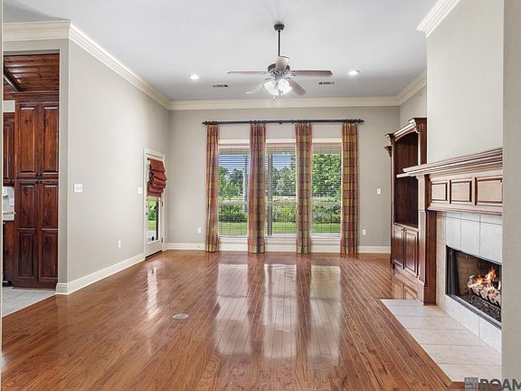 3rd image of 37472 Dutchtown Crossing Ave