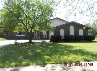 14310 Mallard Dr, Homer Glen, IL 60491