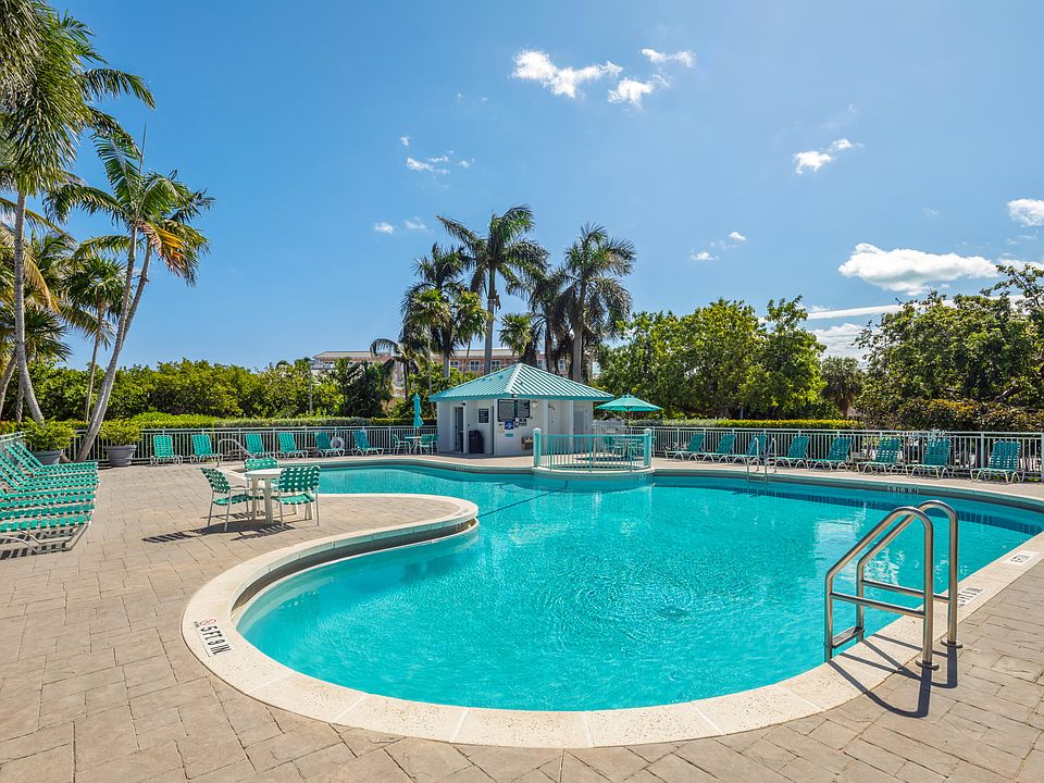 1st image of 3655 Seaside Dr APT 324