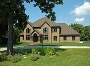 14995 E 2550 North Rd, Hudson, IL 61748