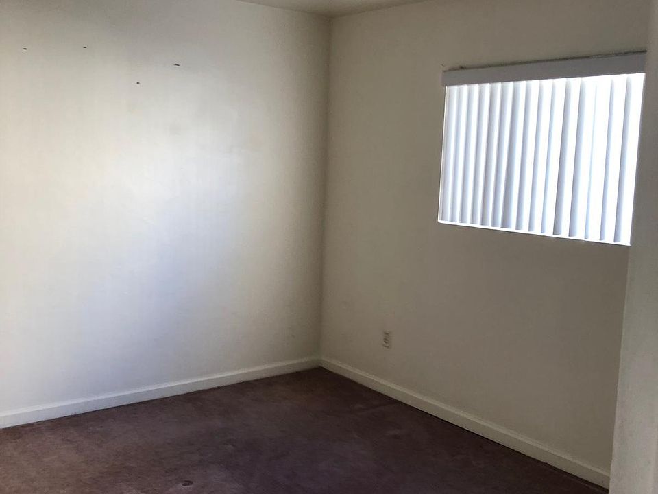 2nd image of 844 Franklin Ave