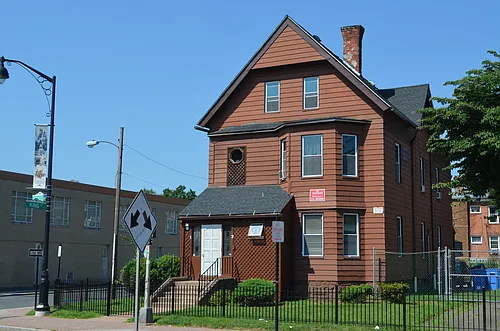 13 Webster St Photo 1