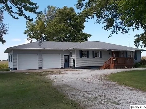 1140 N County Road 1600 E, Carthage, IL 62321