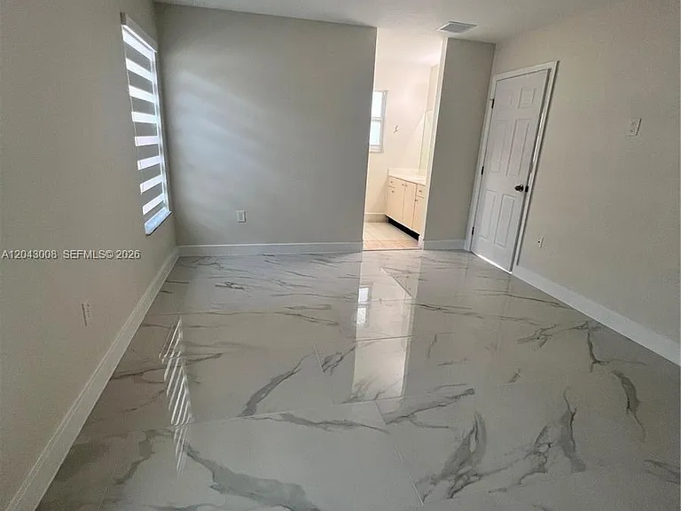 20613 SW 93rd Ave #2 — Photo 15