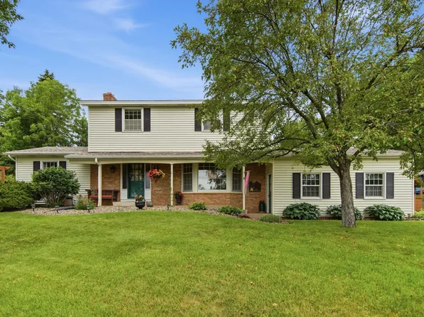 2623 Riviera Dr N, White Bear Lake, MN 55110