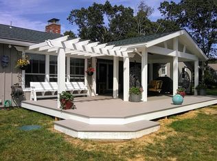 51 Sherwood Dr, Westerly, RI 02891