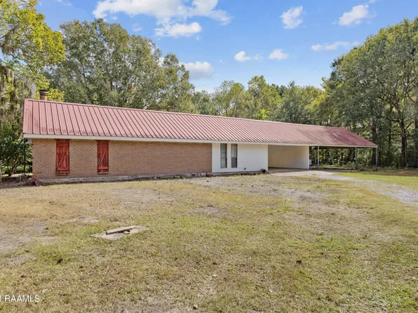 7713 Kayla Dr, New Iberia, LA 70560