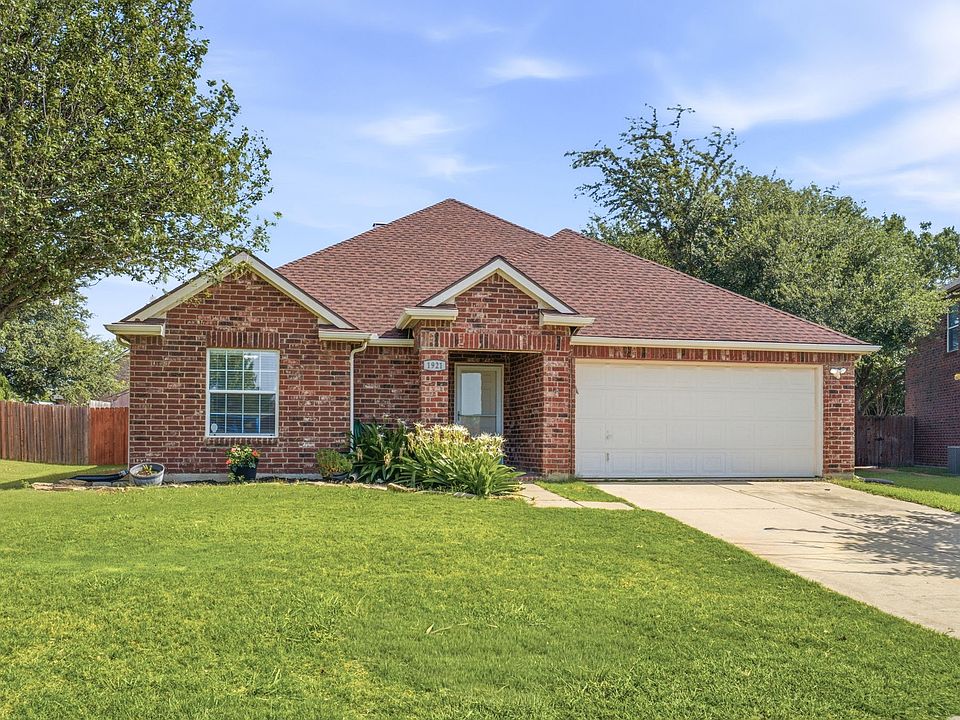 1st image of 1921 Bradford Pear Sq