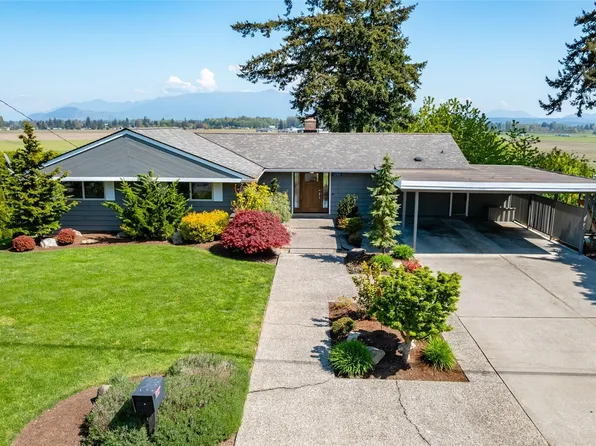12103 Hilynn Drive, Burlington, WA 98233