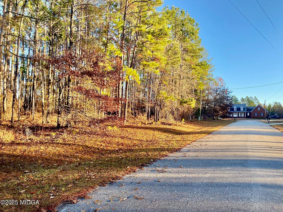 2nd image of 0 Oak Ridge Dr