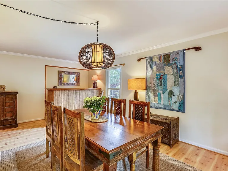 1755 Glastonberry Rd — Photo 45