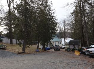 27 Stedman Ln, Hartland, ME 04943