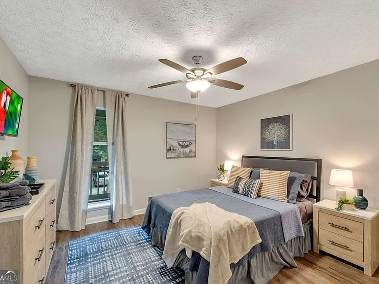 4375 Coopers Creek Dr SE — Photo 24