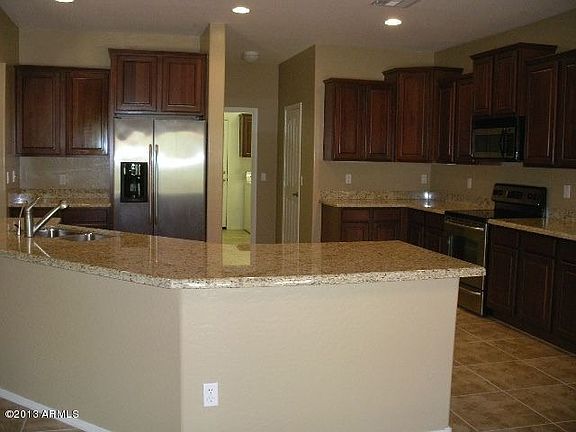 4th image of 16448 W Hope Dr