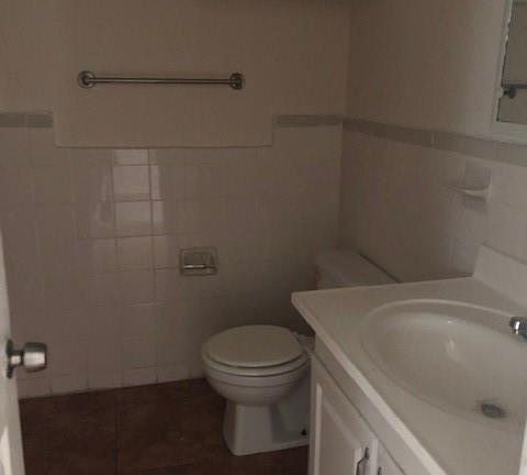 5th image of 2046 Maravilla Cir