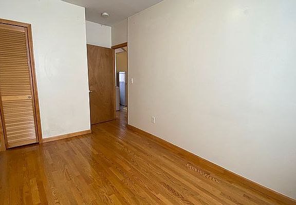 4th image of 57 Kenmare St APT 20