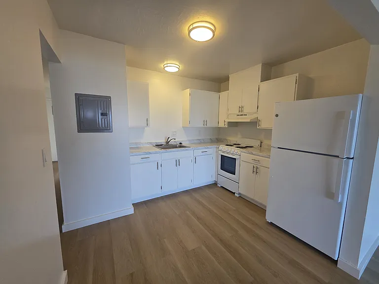 350 Esplanade Ave #4 — Photo 6