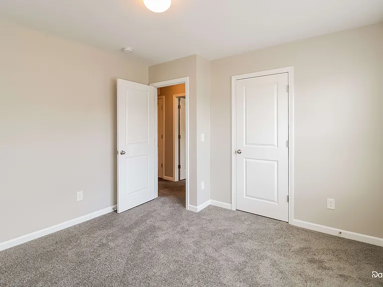 4516 Jersey St — Photo 10