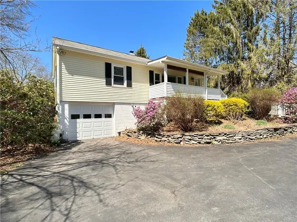 13 Kobelt Drive, Wallkill, NY 12589