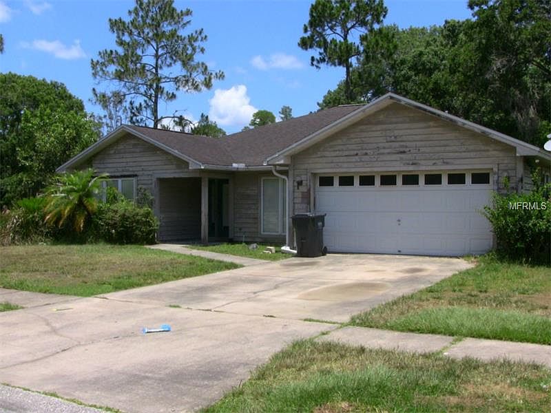 1st image of 17631 Whistling Ln