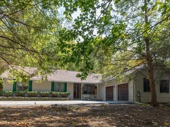 110 Lk Wallkill Rd, Sussex, NJ 07461