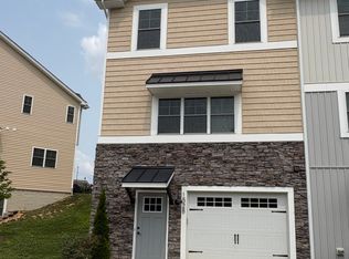 1528 Palomino Trl, Rockingham, VA 22801