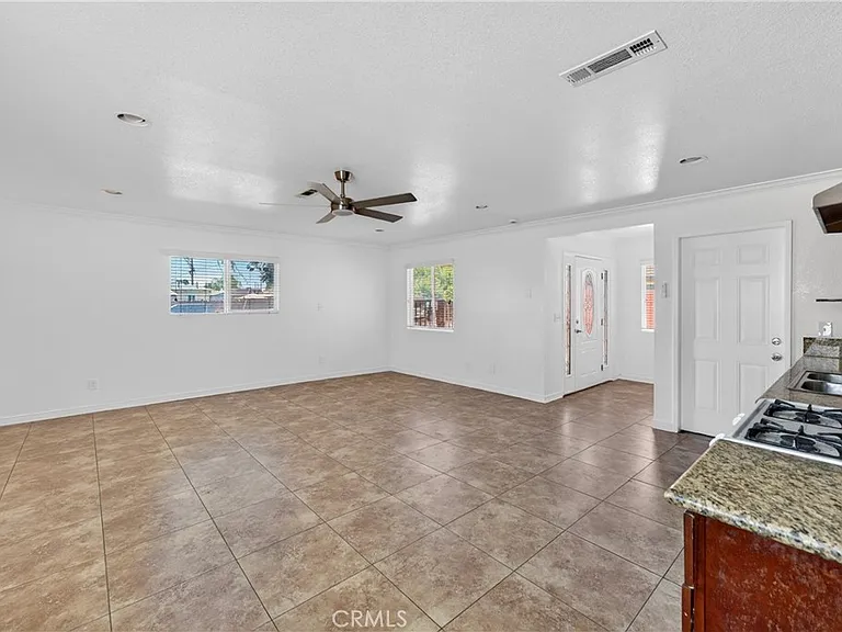 8720 Villa Dr — Photo 16