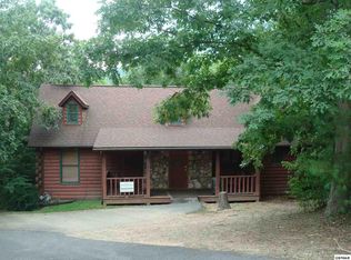 2814 Alexander Pl, Pigeon Forge, TN 37863