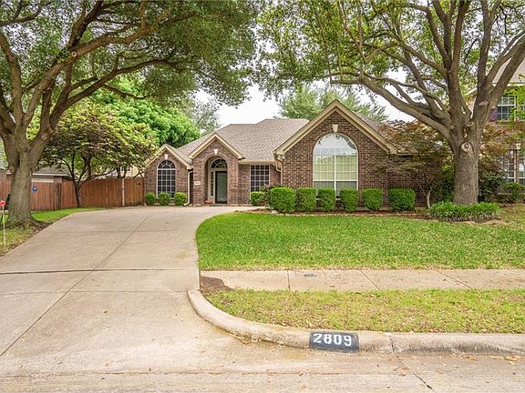 2nd image of 2809 Ingram Dr