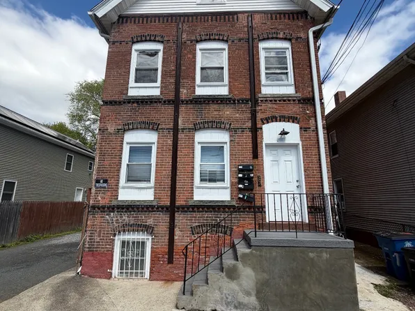 11 White St #1, New Haven, CT 06519